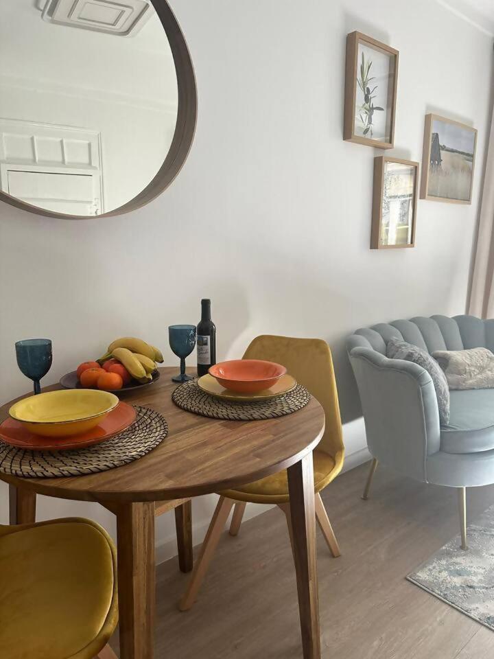 Stylish Renovated In Chiado